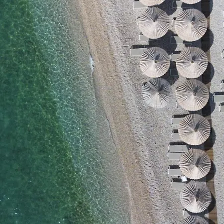 Znjan Beachfront Luxury Beautiful New With Garden Jacuzzi And Sauna شقة *