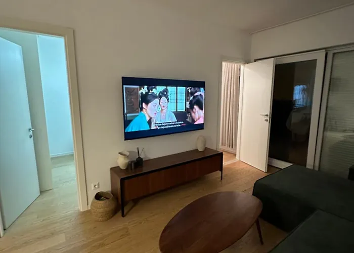 Znjan Beachfront Luxury Beautiful New With Garden Jacuzzi And Sauna