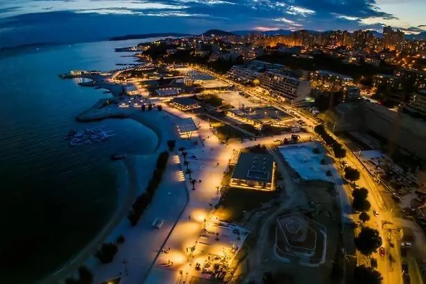 Znjan Beachfront Luxury Beautiful New With Garden Jacuzzi And Sauna